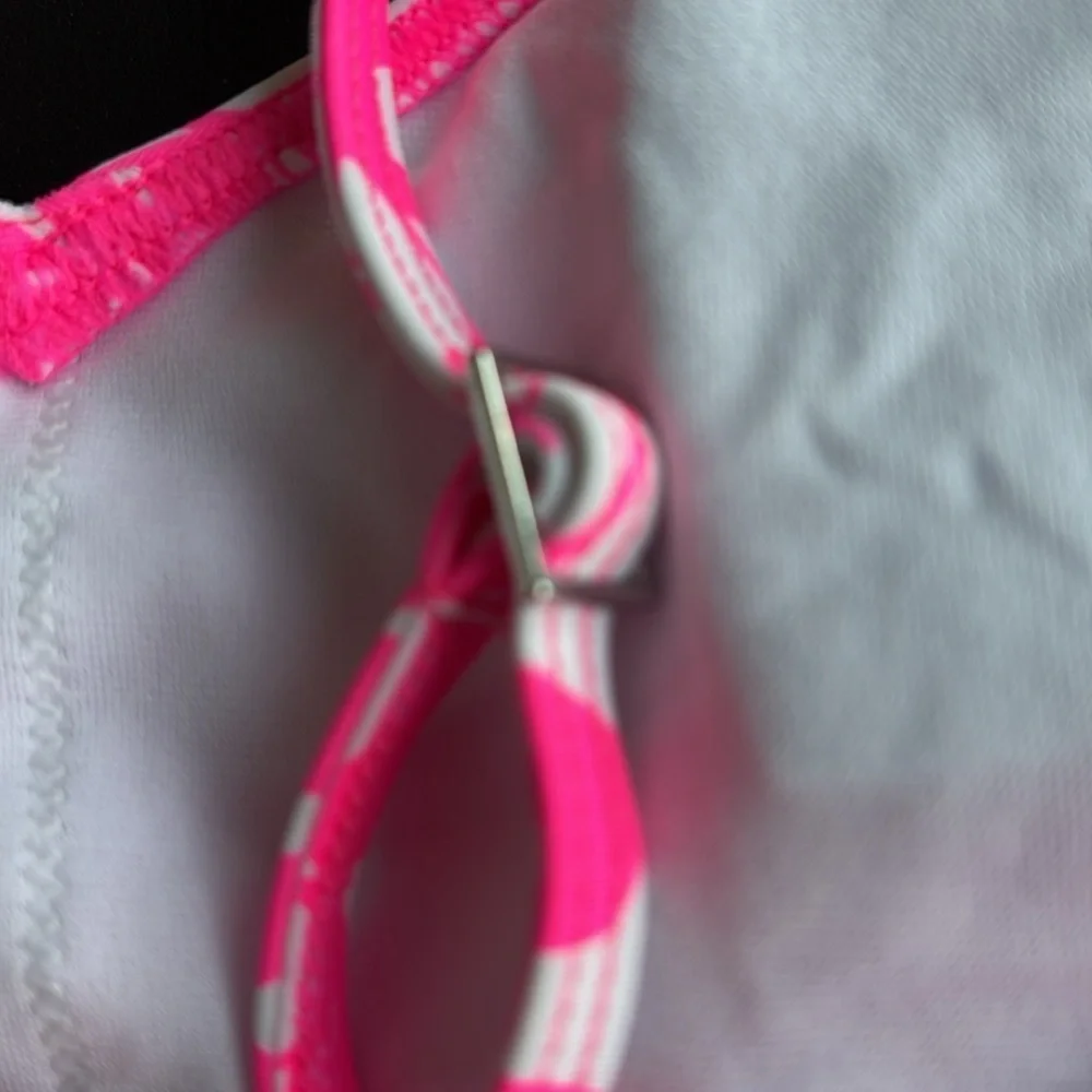Kanu Surf UPF 50+ Fiona 2 piece adjustable strap,removable pads neon pink floral